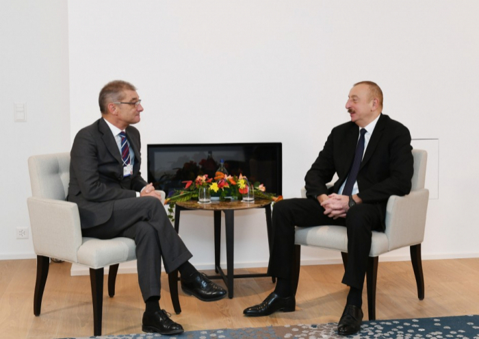 Ilham Aliyev a tenu des réunions à Davos - Mise à Jour