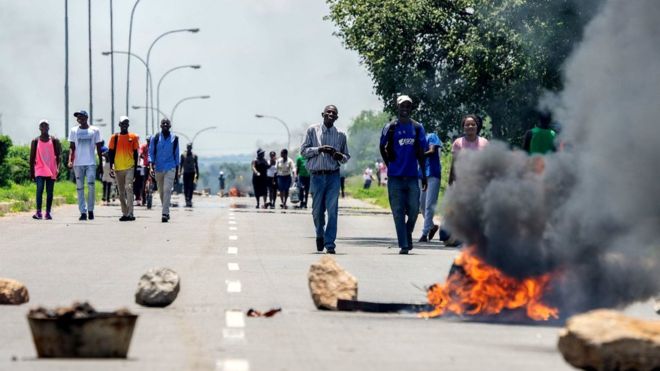 Zimbabwe troops accused of 
