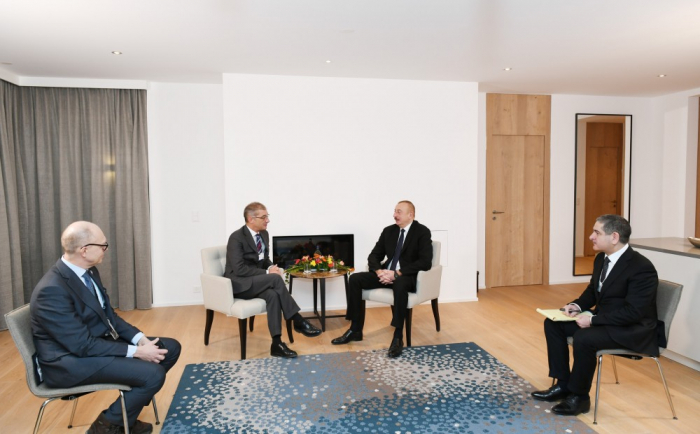  Azerbaijani President meets with P&G