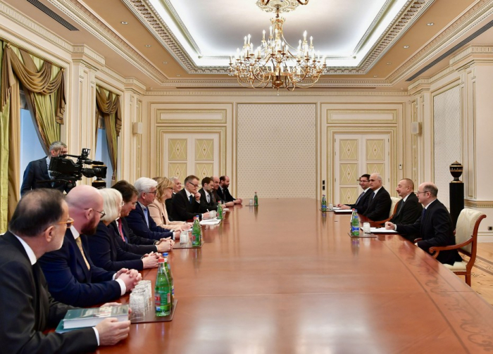  Staatspräsident Ilham Aliyev empfängt deutsche Delegation 