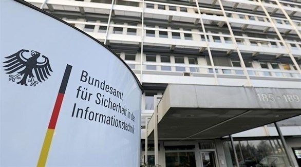 ألمانيا: القبض على شاب بتهمة سرقة بيانات سياسيين ومشاهير