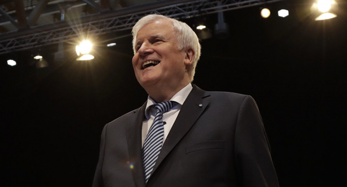 Linke gibt Seehofer indirekt Mitschuld an „Lynchakten“