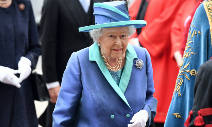 La reine Elizabeth II appelle les Britanniques à trouver "un terrain d