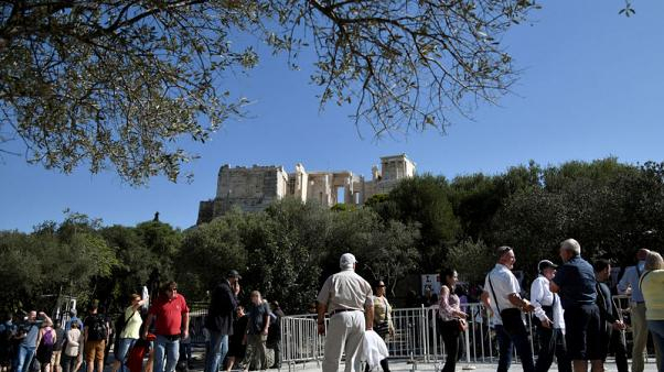 Greece removes historic sites from fund list after privatisation protests