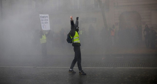 French yellow vests protest despite Macron
