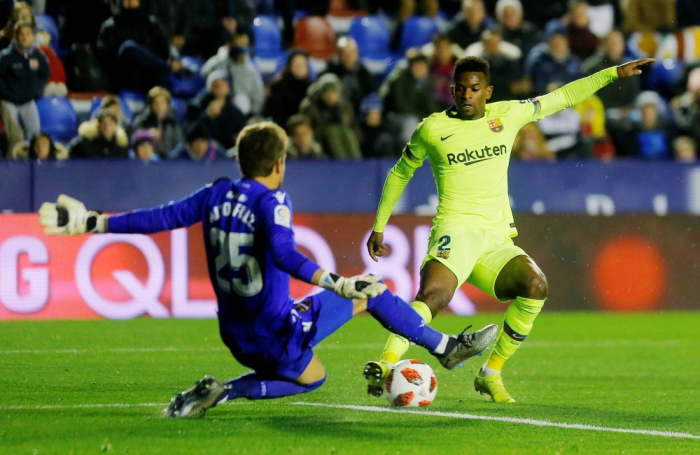 برشلونة يسقط أمام ليفانتي 2-1 في ذهاب كأس إسبانيا