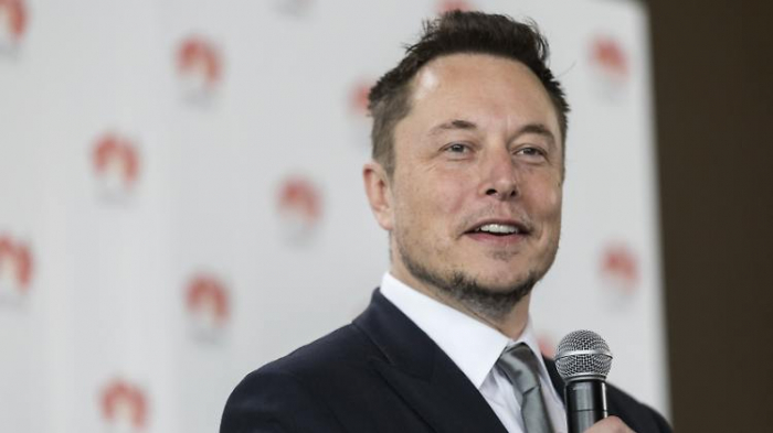 Tesla-Chef zückt den Rotstift