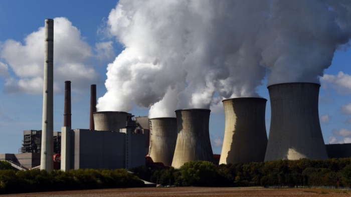 RWE rechnet mit deutlichem Stellenabbau