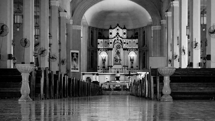   27 muertos y 77 heridos en un doble atentado con bomba en una catedral en Filipinas  