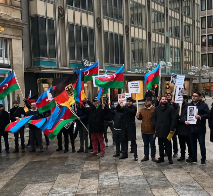   Se llevó a cabo una manifestación bajo el lema "Azerbaiyán quiere paz y justicia!" en Alemania  