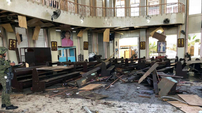 ISIS claims responsibility for Philippines church bombing that killed at least 20