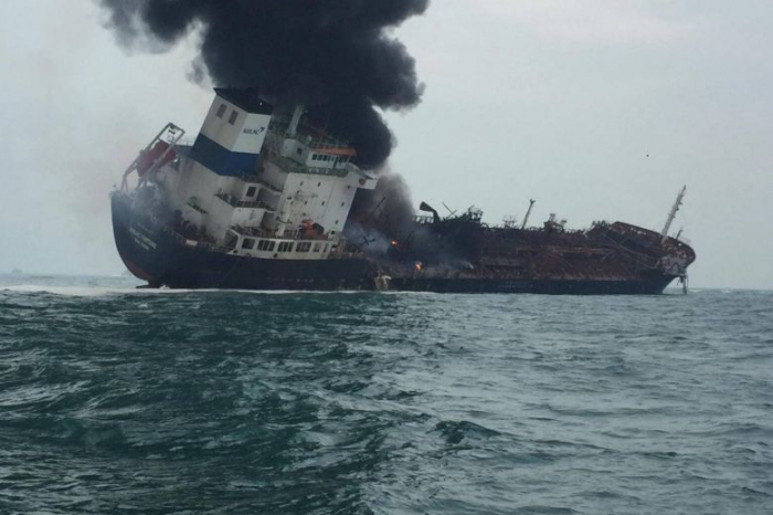 Oil tanker   fire in Hong Kong waters kills one  , rescue going on