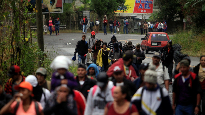   "Habrá migración hasta que cambie la realidad en Honduras"  : La nueva caravana avanza hacia Guatemala