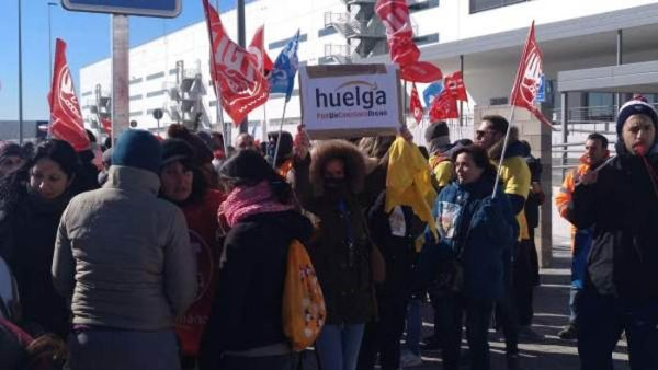   Trabajadores de Amazon convocan huelga por 32 horas en España  