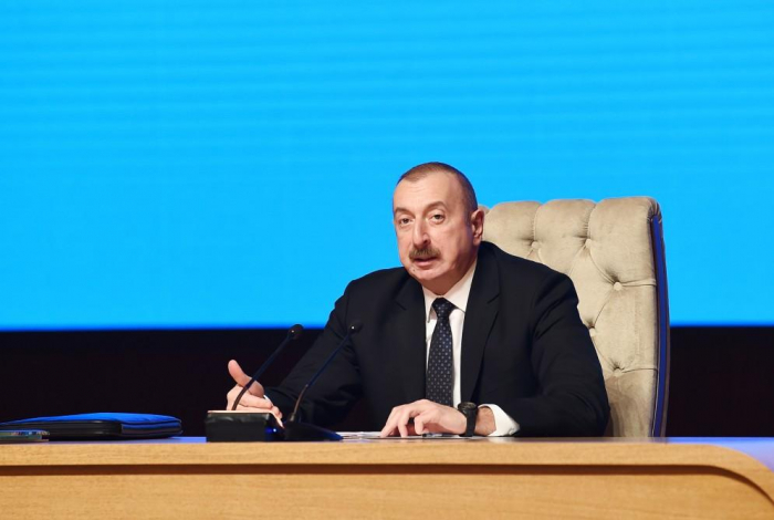     Presidente de Azerbaiyán  : Este año se construirán las viviendas para al menos 5,000 familias de los desplazados internos  