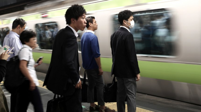 Tokio kämpft mit Gratis-Nudeln gegen überfüllte Züge
