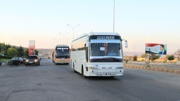   Más de 400 desplazados sirios retornan desde Jordania  
