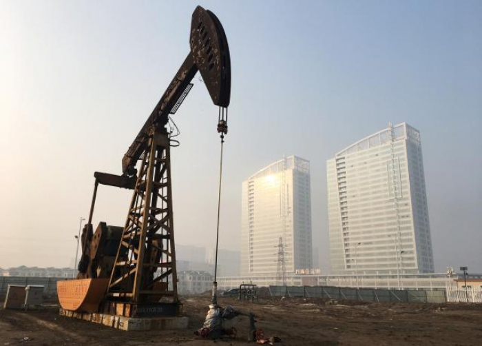 Oil prices mixed amid U.S.-China trade impasse  