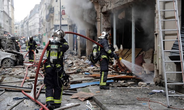 Paris bakery blast causes multiple injuries