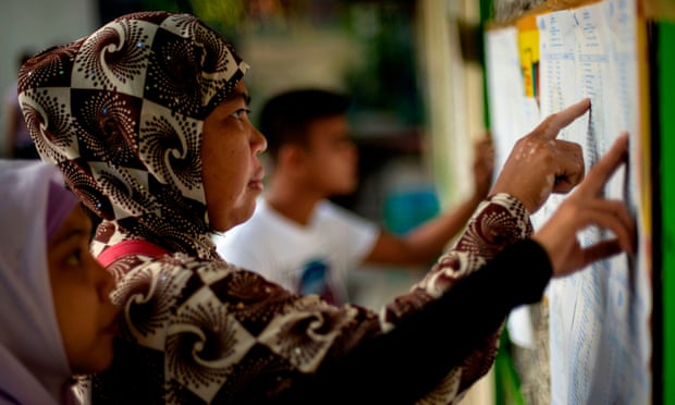 Philippines: Muslims vote in referendum on autonomous region