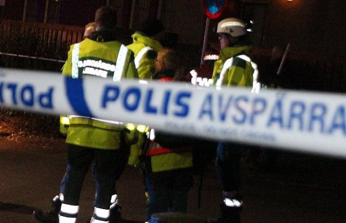 İsveçdə məscidə silahlı hücum edilib