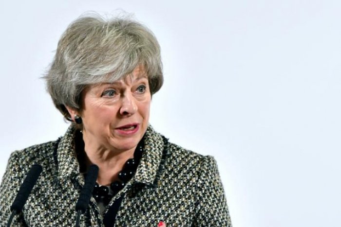 UK government accepts plan-B demand if May