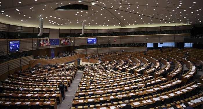 European Parliament calls for EU response after Venezuela expels delegation