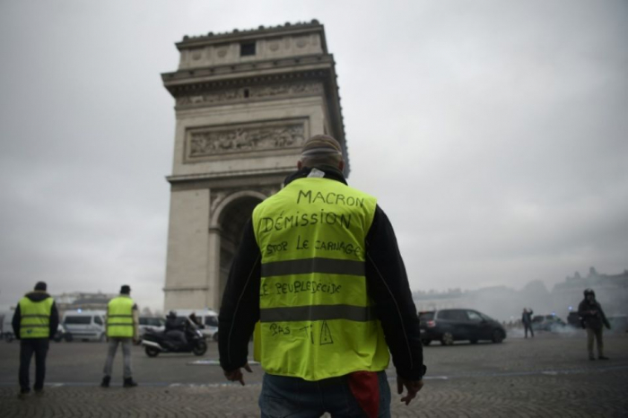   «Gilets jaunes»:  55% des Français souhaitent l