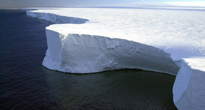 Antarktis: Riesiges Loch unter Thwaites-Gletscher entdeckt