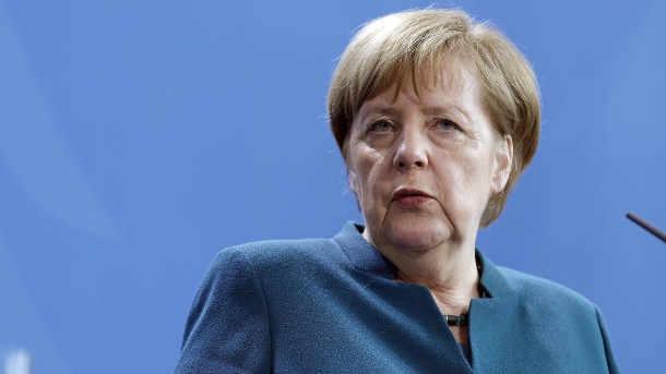   "Wenn wir so weiter machen, werden wir scheitern" - Merkel  