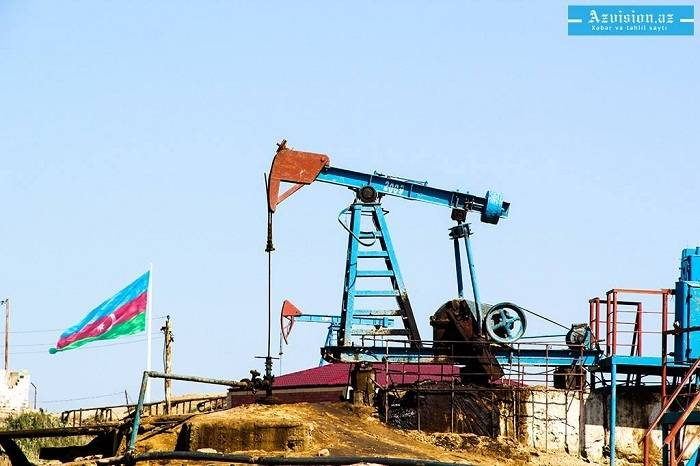 Azerbaijani oil price reaches nearly $66