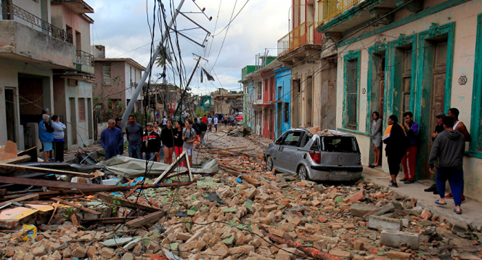 Díaz-Canel resalta tareas de recuperación a las zonas dañadas por un tornado en La Habana