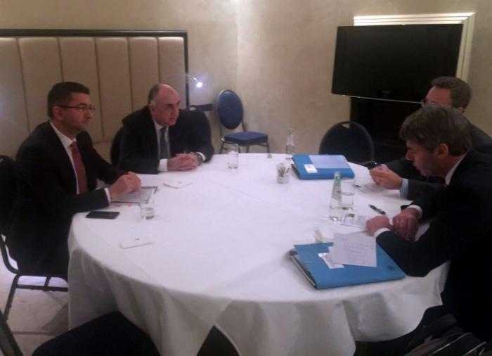   Aserbaidschan und Deutschland diskutieren über Zusammenarbeit  