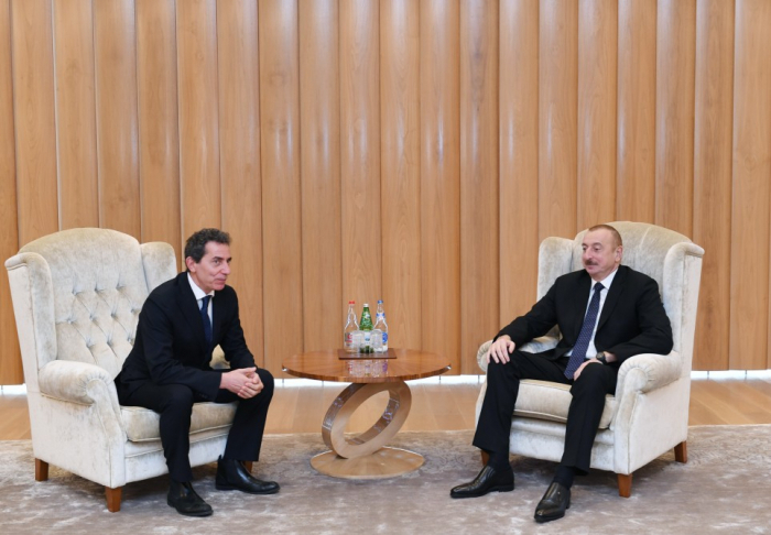  Ilham Aliyev a tenu une série de réunions - Mise à jour
