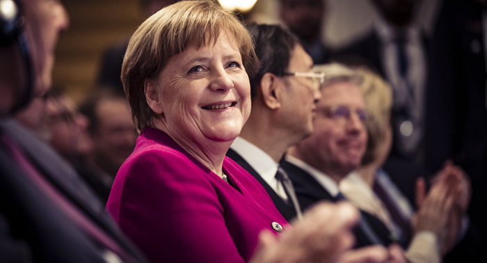   Statt Applaus verdient Merkel Pfui- und Buhrufe  