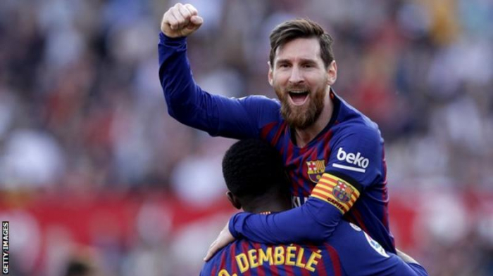  Sevilla 2-4 Barcelona: Lionel Messi scores 50th hat-trick in win 