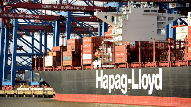 Reederei Hapag-Lloyd legt nach Fusion mit Arab Shipping zu