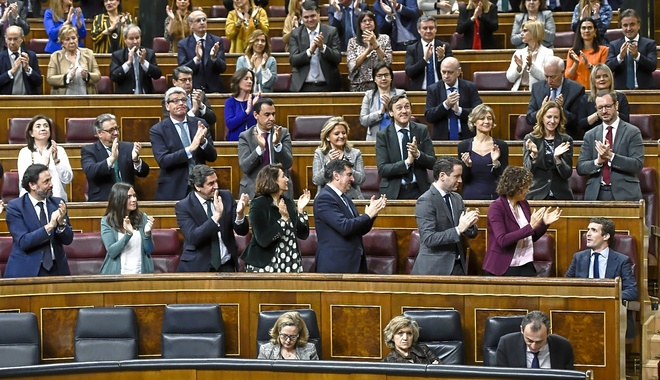 El   PP   prohibirá exigir lenguas cooficiales para empleos públicos