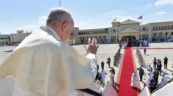 البابا يأمل أن تعزز زيارته للمنطقة العربية العلاقات الإسلامية المسيحية