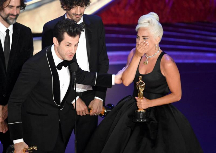   Lady Gaga décroche un Oscar, pour "meilleure chanson originale"  