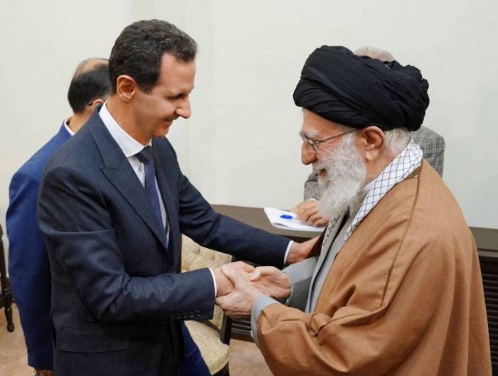   Assad en visite en Iran, rencontre avec le guide suprême  