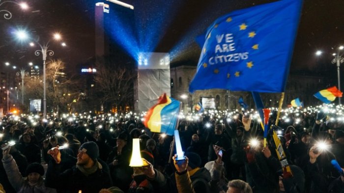 Zehntausende protestieren gegen Justizreform