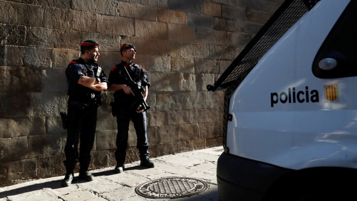 Seis detenidos tras una presunta agresión sexual contra una joven en Barcelona