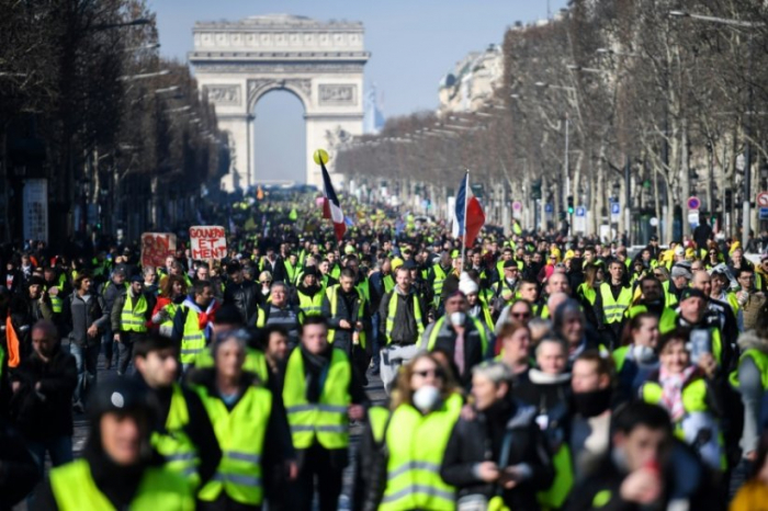   «Gilets jaunes»:  11.600 manifestants en France, dont 4000 à Paris 