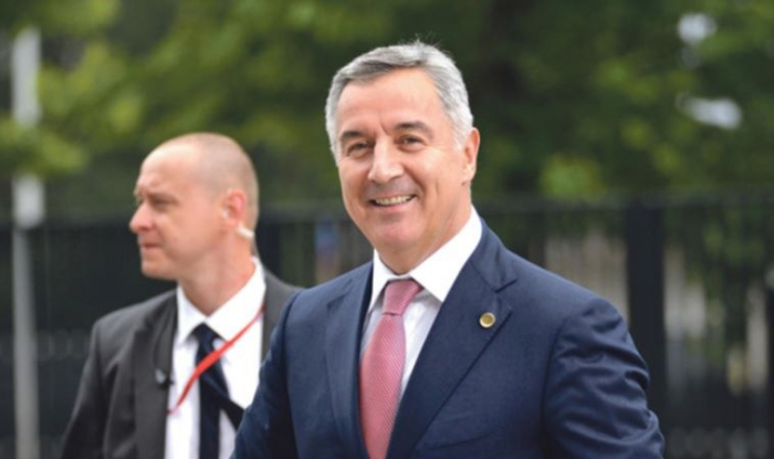  Presidente de Montenegro hace una visita a Azerbaiyán 