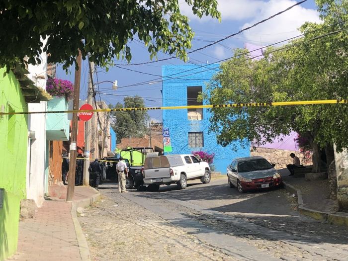 Asesinan al director de seguridad de una cárcel mexicana y hieren a su hijo de 16 años