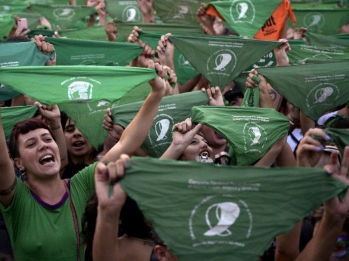 En Argentine, les "foulards verts" manifestent pour l