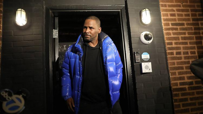 Richter verbietet R. Kelly Kontakt zu Minderjährigen