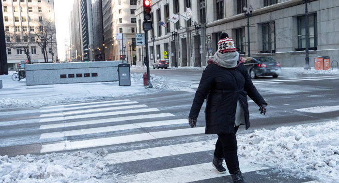 Ola de frío polar paraliza centro norte de EEUU y causa una decena de muertos