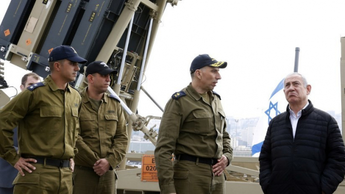   Netanyahu confirma que Israel atacó Siria este lunes para evitar que Irán "se atrinchere" allí  